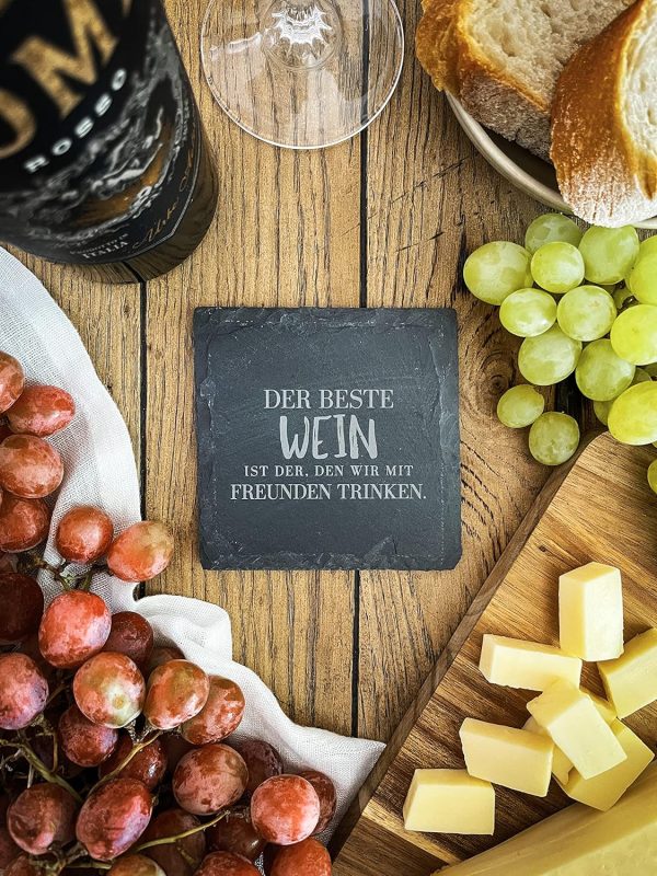 Schiefer Untersetzer Set (4 STK.) mit Weinsprüchen - Weinuntersetzer aus Schiefer für Weinfans | Wein Geschenk | Geschenkidee Weinliebhaber Wein Zubehör (Deutsche Sprüche) 3