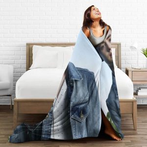 LOUJIN Decke Jaeden Schauspieler Martell superweiches Flanell-Fleece, leichte Überwurfdecke, Klimaanlagendecke, Couch, Sofa, Schlafzimmer, für Kinder und Erwachsene, 150 cm x 125 cm 10