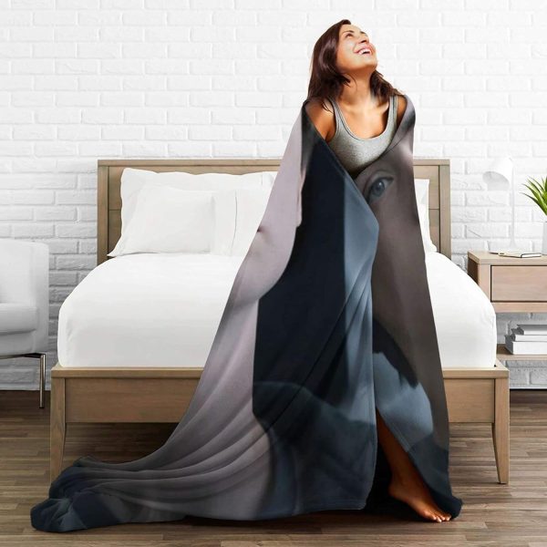 LOUJIN Decke Jaeden Schauspieler Martell superweiches Flanell-Fleece, leichte Überwurfdecke, Klimaanlagendecke, Couch, Sofa, Schlafzimmer, für Kinder und Erwachsene, 150 cm x 125 cm 4