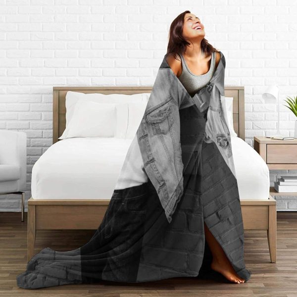 LOUJIN Decke Jaeden Schauspieler Martell superweiches Flanell-Fleece, leichte Überwurfdecke, Klimaanlagendecke, Couch, Sofa, Schlafzimmer, für Kinder und Erwachsene, 150 cm x 125 cm 4