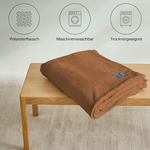 s.Oliver Kuschelsoft Decke 150x200 cm - flauschig, warm & waschbar, Kuscheldecke Cognac Uni 3